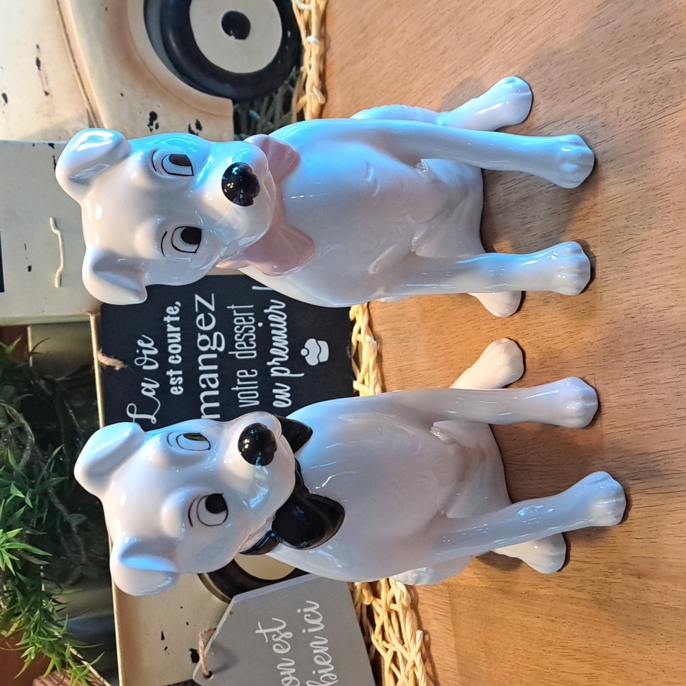 Vtg ceramic sitting 🐕 🐶